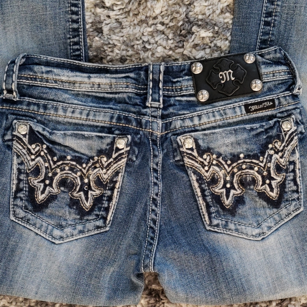 Miss Me Jean's.  Size 27.